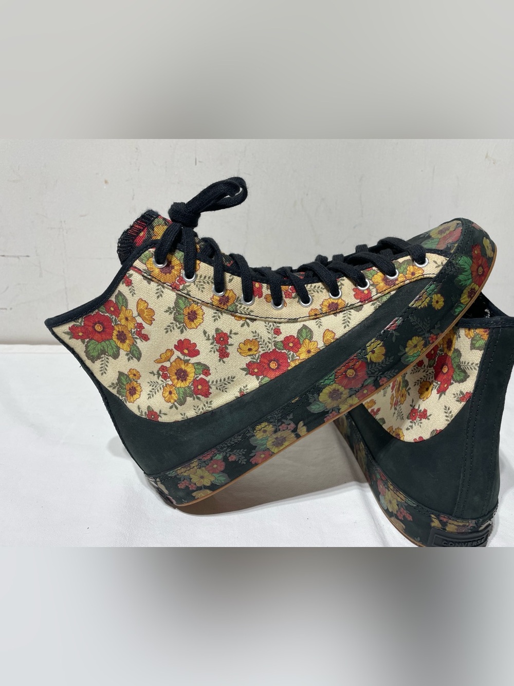 Converse Chuck Taylor Sasha High Floral Bloom Womens 8 563486C RARE Whimsigoth - Picture 2 of 16